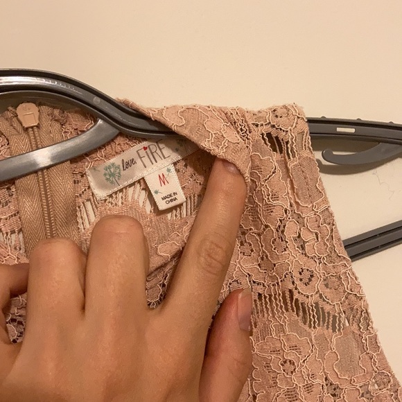 Lace love, Fire Dress - Picture 4 of 5